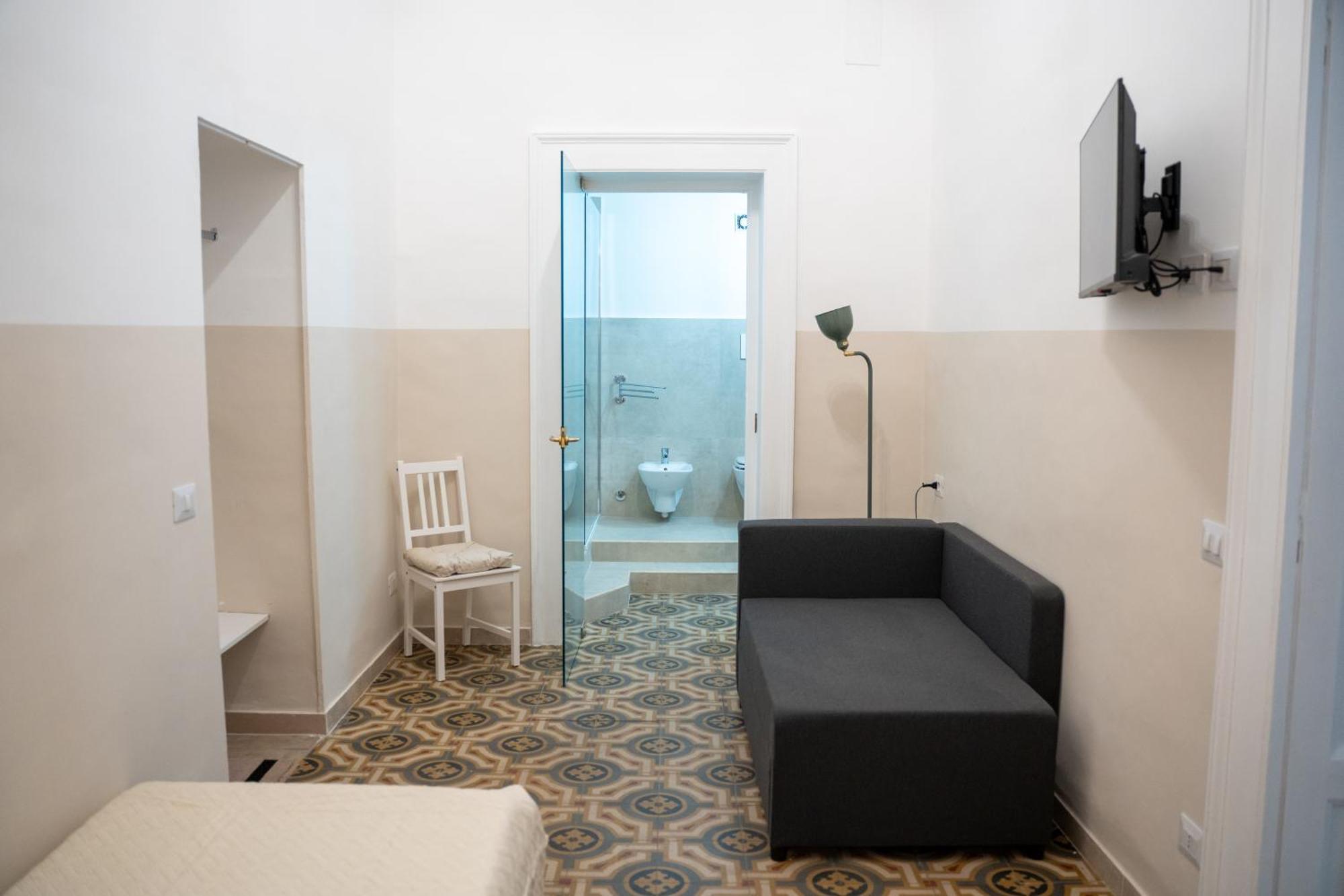 Bed and Breakfast Principe Amedeo 93 à Bari Extérieur photo