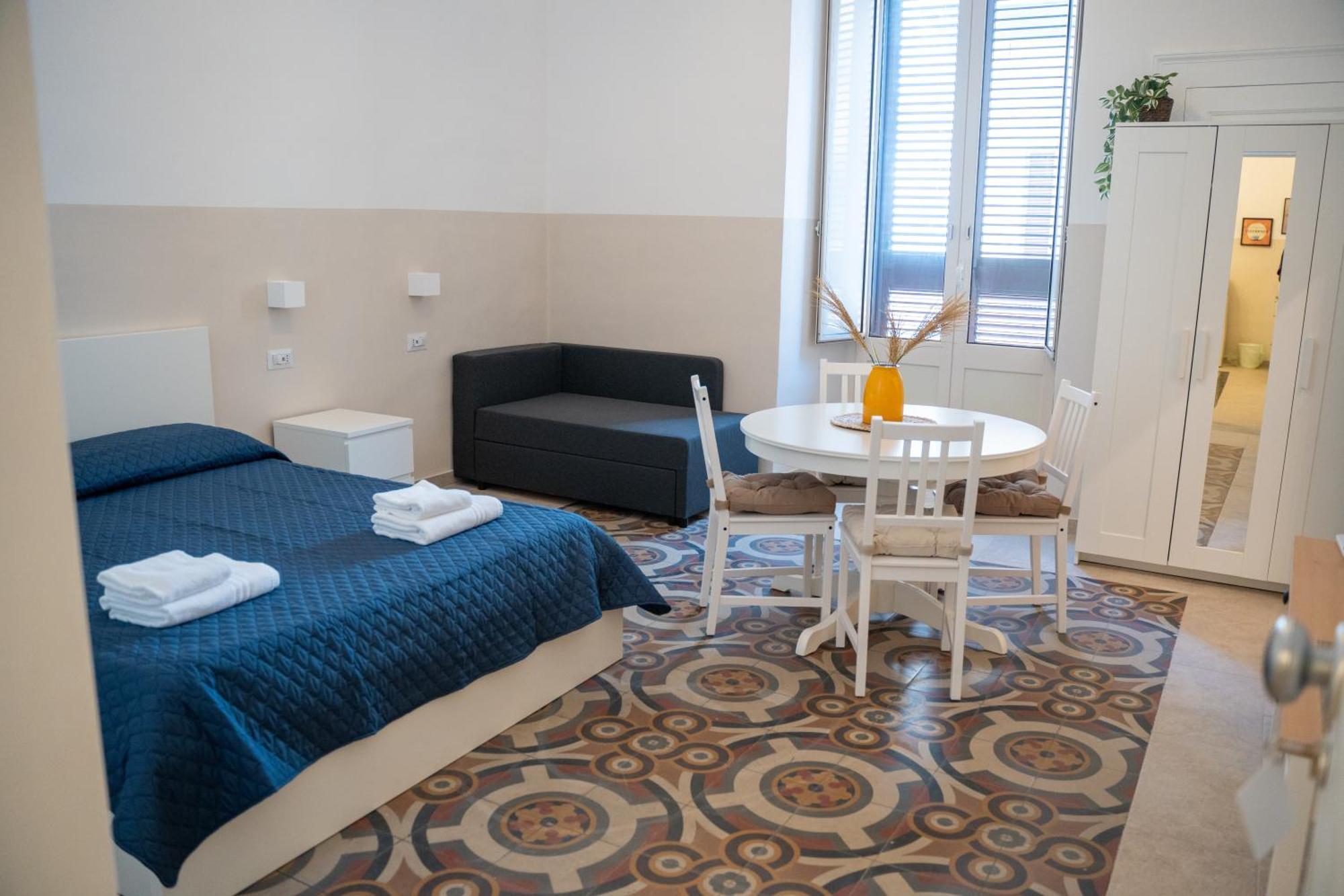 Bed and Breakfast Principe Amedeo 93 à Bari Extérieur photo
