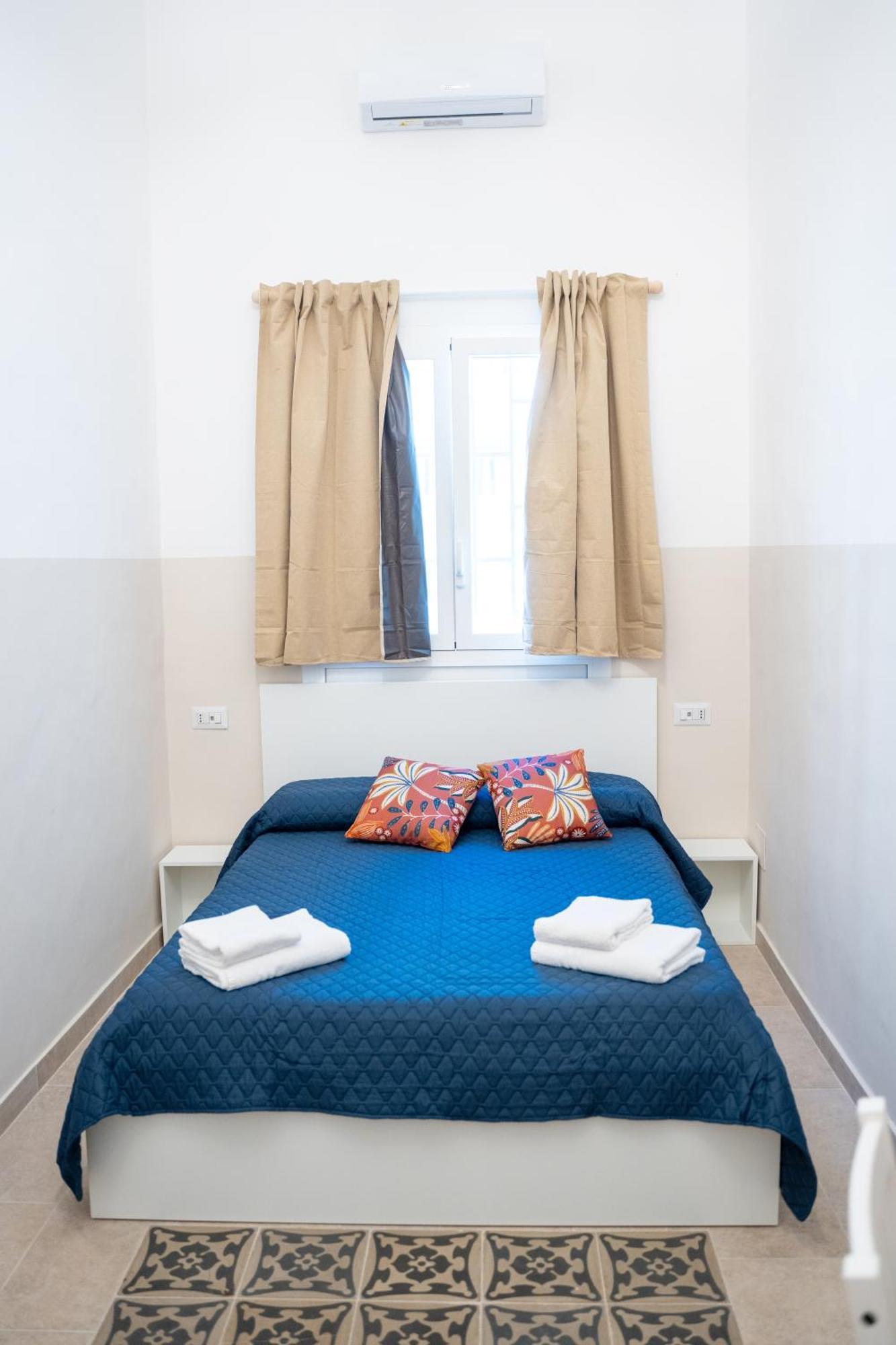 Bed and Breakfast Principe Amedeo 93 à Bari Extérieur photo